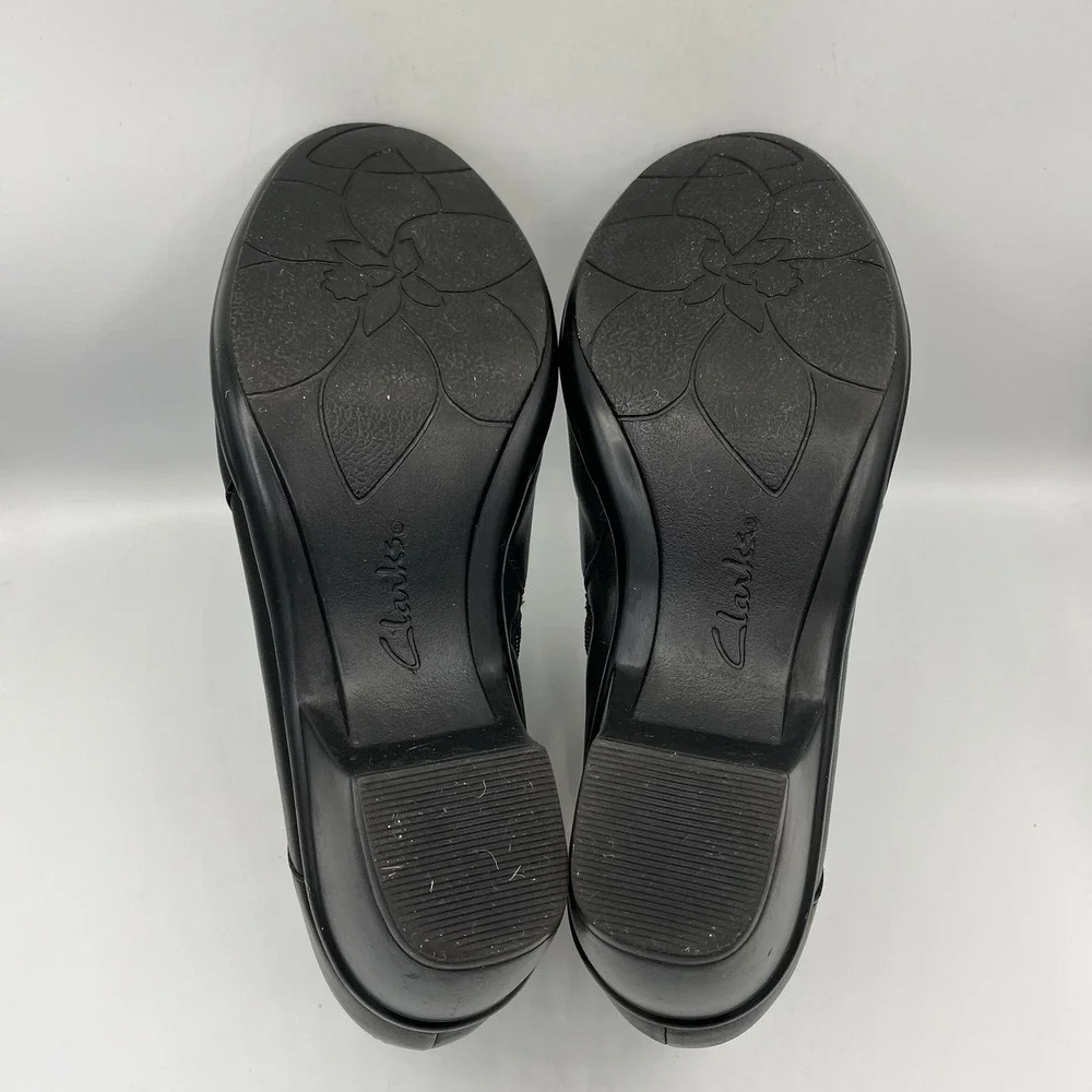 Clarks product women